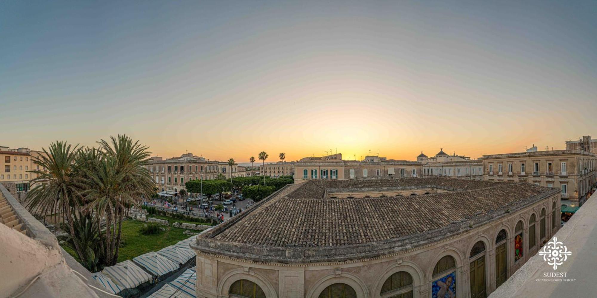 La Terrazza Sull'Antico Mercato Di Ortigia Сиракузы Экстерьер фото