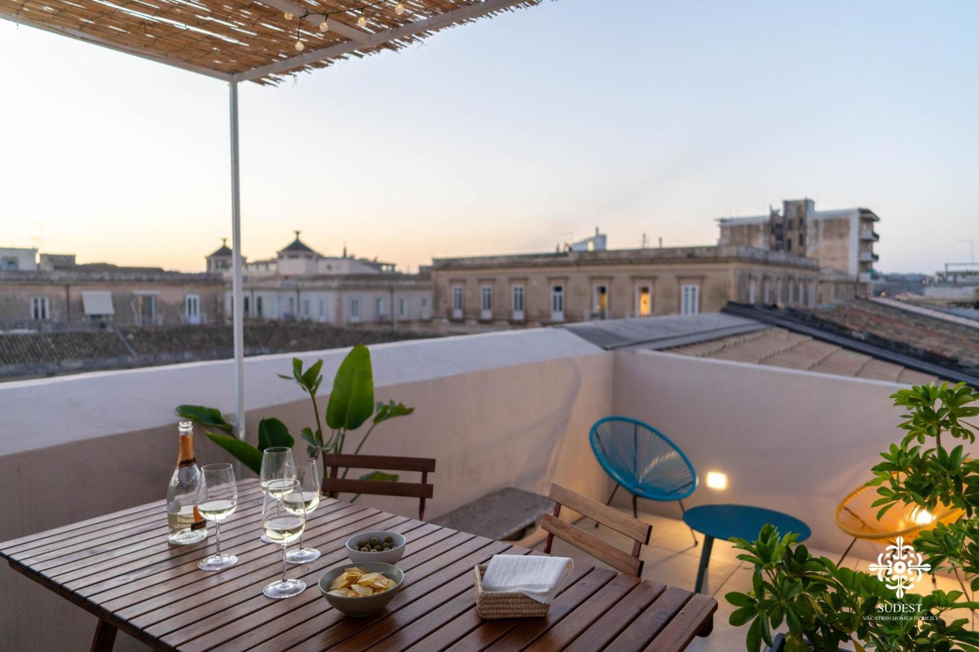La Terrazza Sull'Antico Mercato Di Ortigia Сиракузы Экстерьер фото